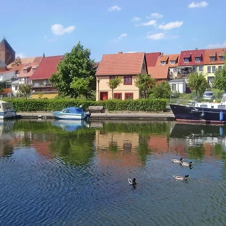Hafenflair Am Plauer See, Plau Am Apartment *